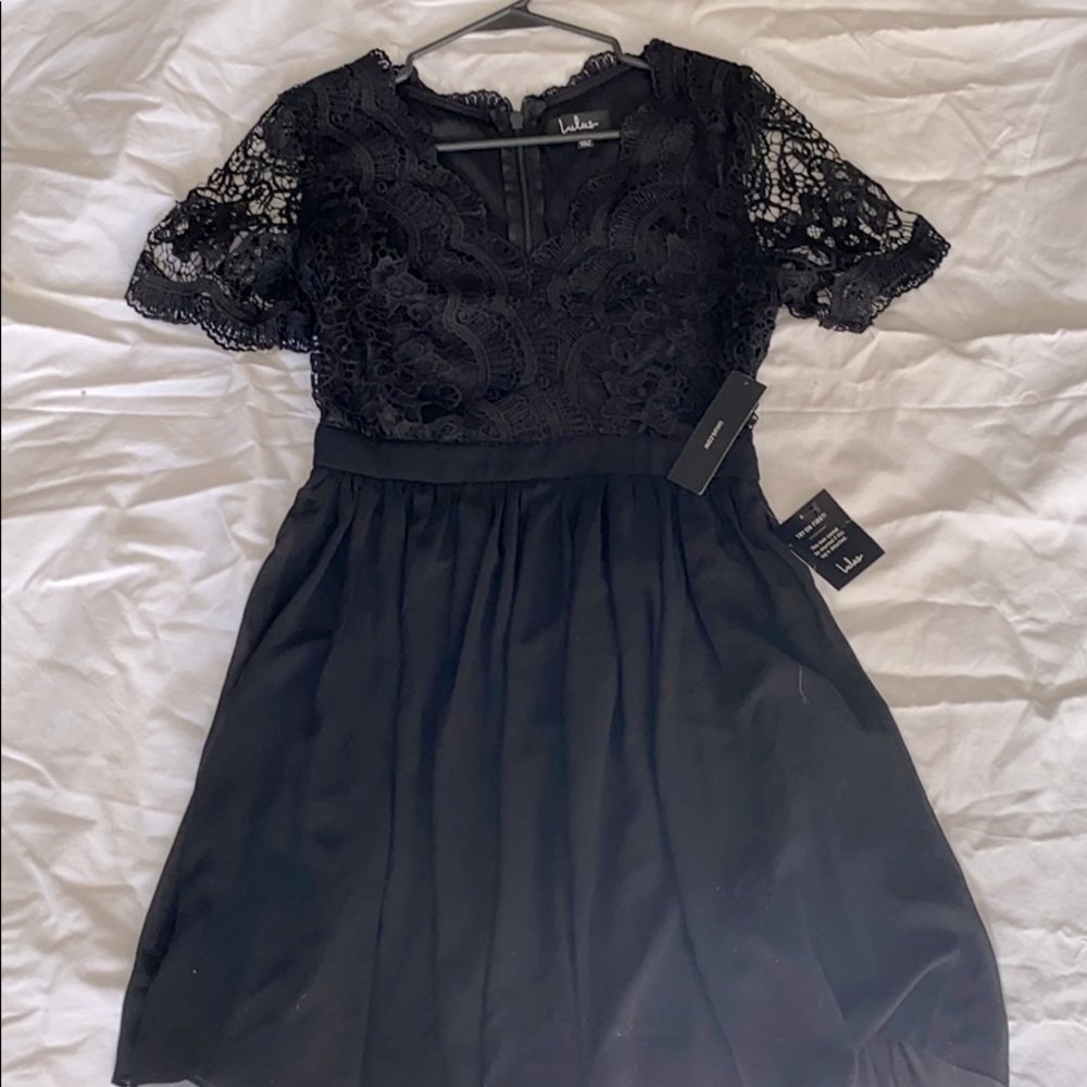 Black Lulus dress